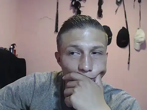 Cronos Hot 8 online show from 03/02/26, 02:02