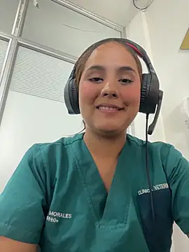 Snapshot of Noa_Harper- chatting on 04/04/26, 07:55 Noa Harper- online show from 04/04/26, 07:55