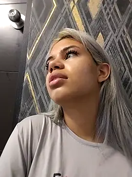 Snapshot of AlanaHouston chatting on 02/26/26, 12:15 AlanaHouston online show from 02/26/26, 12:15