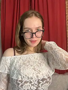 Snapshot of MyKittySayMeow chatting on 03/05/26, 08:49 MyKittySayMeow online show from 03/05/26, 08:49