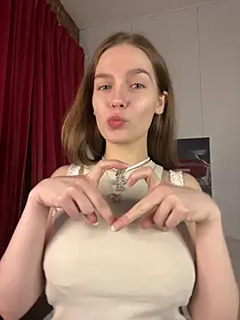 Snapshot of MyKittySayMeow chatting on 04/14/26, 10:27 MyKittySayMeow online show from 04/14/26, 10:27