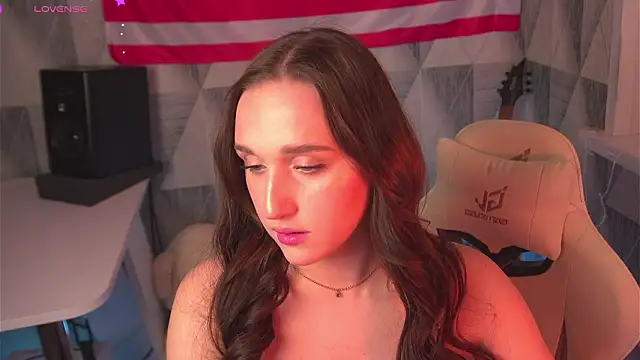 Snapshot of jenniferonlyforu chatting on 03/23/26, 04:11 jenniferonlyforu online show from 03/23/26, 04:11