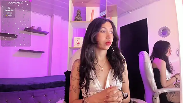 Snapshot of Miniadelf chatting on 03/14/26, 02:00 Miniadelf online show from 03/14/26, 02:00