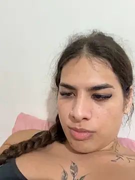 Snapshot of Jasmine_129 chatting on 02/27/26, 02:22 Jasmine 129 online show from 02/27/26, 02:22