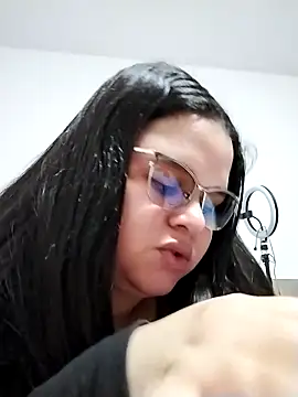 Snapshot of SamanthaStonee chatting on 02/25/26, 08:07 SamanthaStonee online show from 02/25/26, 08:07