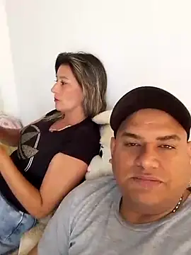 Snapshot of wessAndSandri chatting on 04/08/26, 07:47 wessAndSandri online show from 04/08/26, 07:47