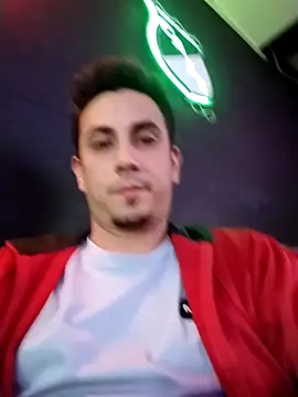 Snapshot of rejypool chatting on 04/22/26, 10:44 rejypool online show from 04/22/26, 10:44