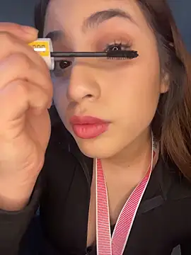 Snapshot of romyamo chatting on 02/20/26, 05:59 romyamo online show from 02/20/26, 05:59