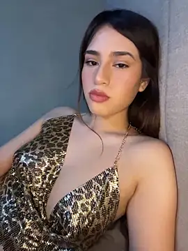 Snapshot of romyamo chatting on 02/22/26, 04:13 romyamo online show from 02/22/26, 04:13