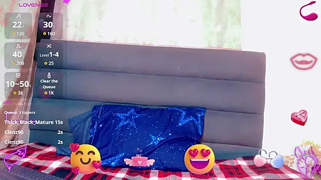 Snapshot of Karol_Vanessa__ chatting on 02/15/26, 03:36 Karol Vanessa online show from 02/15/26, 03:36