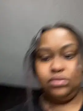 Snapshot of tipheragain chatting on 02/21/26, 11:39 tipheragain online show from 02/21/26, 11:39