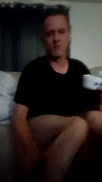 sexy hottie guy online show from 04/15/26, 02:57