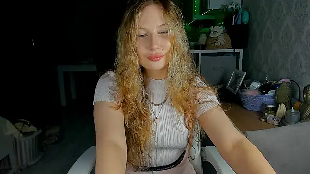 Snapshot of Marcellis_Charm chatting on 02/01/26, 04:49 Marcellis Charm online show from 02/01/26, 04:49