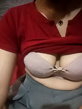 Snapshot of quanchatseex chatting on 03/17/26, 06:50 quanchatseex online show from 03/17/26, 06:50