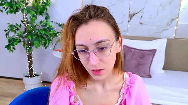 LeyaAtwood online show from 02/14/26, 05:15