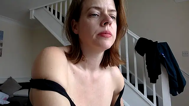 ElizabethArden42- online show from 03/16/26, 01:04