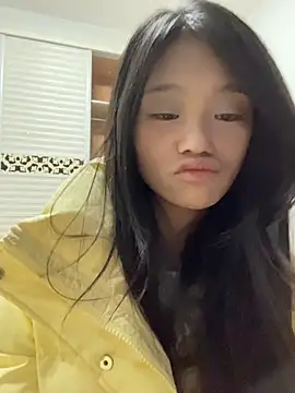 Snapshot of srr6677 chatting on 02/27/26, 04:51 srr6677 online show from 02/27/26, 04:51