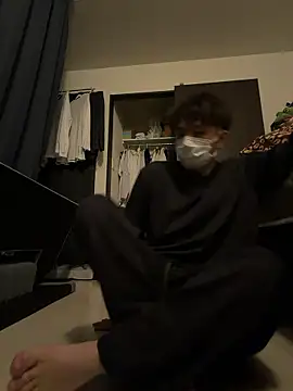 Snapshot of OCHAZUKE123 chatting on 04/04/26, 11:18 OCHAZUKE123 online show from 04/04/26, 11:18