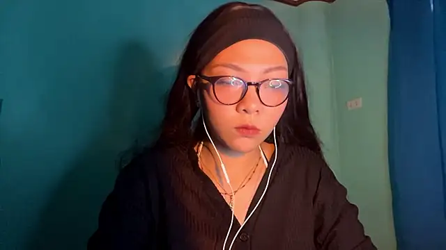 TerisaYellow online show from 02/15/26, 08:57