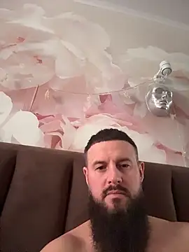 Snapshot of SportsManBi chatting on 02/06/26, 09:01 SportsManBi online show from 02/06/26, 09:01