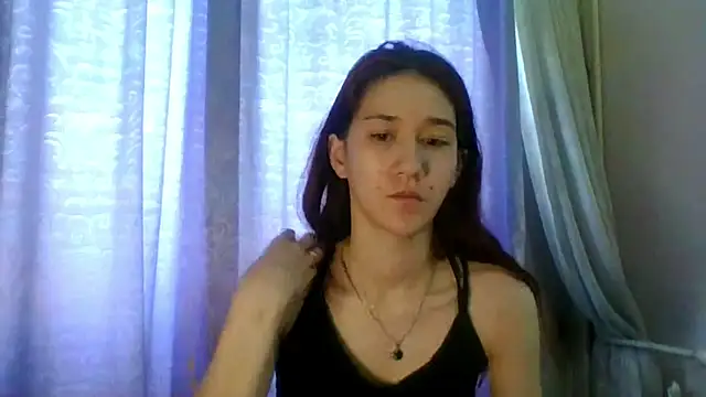 Snapshot of NickiKisinger chatting on 07/18/26, 07:34 NickiKisinger online show from 07/18/26, 07:34