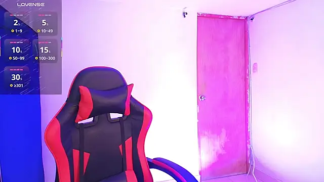 Snapshot of Zoe-Walzer chatting on 03/28/26, 05:23 Zoe-Walzer online show from 03/28/26, 05:23