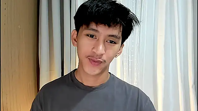  andrie69  online show from 04/09/26, 12:43