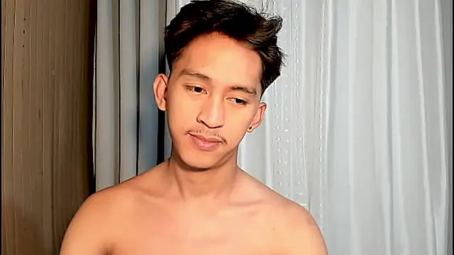  andrie69  online show from 04/14/26, 07:03