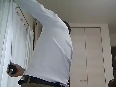 K0U-123 online show from 04/09/26, 11:43