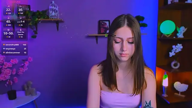 arianaa cat online show from 05/23/26, 08:46