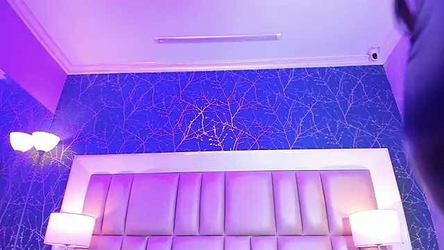 KiaraEverly online show from 04/07/26, 11:54