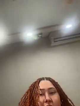 Snapshot of Rouse-Antonella_ chatting on 05/30/26, 04:31 Rouse-Antonella online show from 05/30/26, 04:31
