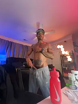 Snapshot of StillArQuez chatting on 07/17/26, 10:25 StillArQuez online show from 07/17/26, 10:25