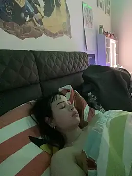 Just-Lilly online show from 04/04/26, 02:03