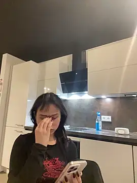 Just-Lilly online show from 04/13/26, 03:01