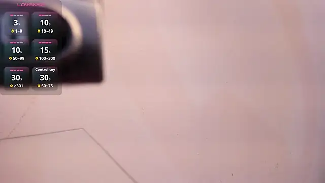 Lucia velez online show from 02/09/26, 02:26