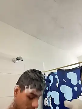 foxxy and lion online show from 02/04/26, 10:04