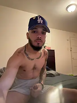 EnanoVerga online show from 02/17/26, 02:02