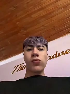 Snapshot of AlexanderCollman2 chatting on 03/05/26, 10:50 AlexanderCollman2 online show from 03/05/26, 10:50