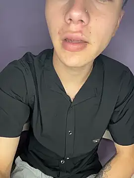 Snapshot of AlexanderCollman2 chatting on 03/07/26, 10:40 AlexanderCollman2 online show from 03/07/26, 10:40