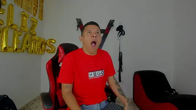 Snapshot of Steven_and_Camilo18 chatting on 02/09/26, 11:25 Steven and Camilo18 online show from 02/09/26, 11:25