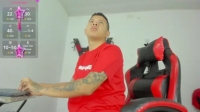 Snapshot of Steven_and_Camilo18 chatting on 02/28/26, 11:22 Steven and Camilo18 online show from 02/28/26, 11:22