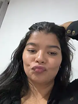 Snapshot of moonhelen chatting on 03/02/26, 07:26 moonhelen online show from 03/02/26, 07:26