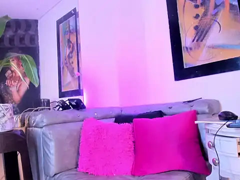 Ciara HotTs online show from 05/27/26, 11:40