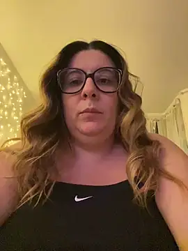 Snapshot of JasmineGlow7 chatting on 03/25/26, 11:00 JasmineGlow7 online show from 03/25/26, 11:00