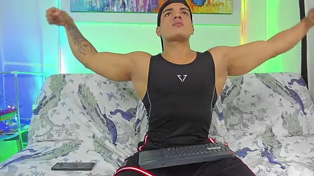jhon nicolas online show from 04/27/26, 10:19