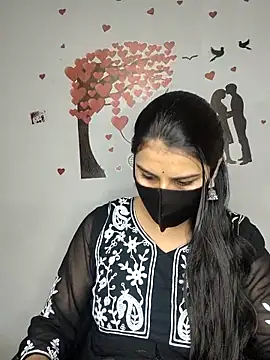 Alix cuti online show from 02/11/26, 04:34