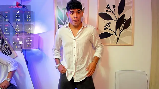 Snapshot of justin_payn14 chatting on 03/08/26, 03:49 justin payn14 online show from 03/08/26, 03:49