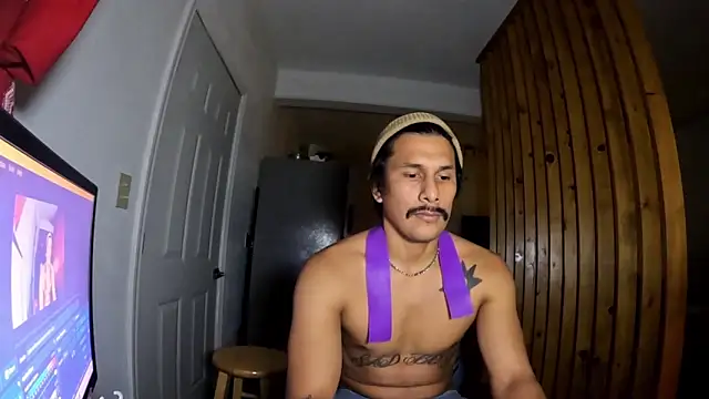 Snapshot of saddad714 chatting on 03/08/26, 10:02 saddad714 online show from 03/08/26, 10:02