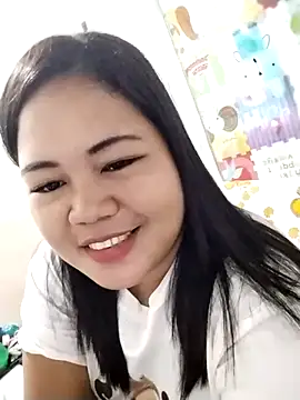 Snapshot of biggbooty15 chatting on 02/16/26, 12:07 biggbooty15 online show from 02/16/26, 12:07